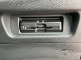 ビルトインタイプのETCです。スッキリしていますね。納車時にはセットアップいたしますので、すぐにお使いいただけます。