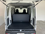 延長保証につきましてはお求めいただく車両によって保証料が異なりますので、当店スタッフまでお気軽にお問い合わせくださいませ。