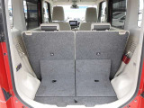 【トランク】荷物を積むのに十分な広さです!出かけ先でお土産を沢山買っても大丈夫♪