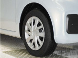 認定中古車では、厳しいHonda認定基準をクリアした厳選されたHonda認定中古車のみ、取り扱っております。「ご購入前の安心」「納車後の信頼」を車両と一緒に提供しております。