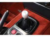 6速MTのお車です♪直感的な操作を楽しむことができます!