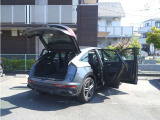 アウディ認定中古車は1年間、走行距離無制限の認定中古車保証が無償で付帯されます。