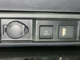 シガーソケット用の充電器が使用可能です!