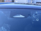 衝突被害軽減ブレーキに加えて、踏み間違い事故防止をサポートする機能です。詳しくは販売店スタッフまでおたずねください。