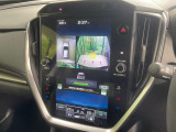 【マルチテレインモニター】車のフロントやサイドのカメラ画像を同時にモニター表示することで、悪路や狭い道を走行時でも周囲の状況確認ができ安心!本格SUVにうれしい装備です♪