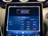車内を彩るアンビエントライト。いつでもお好みの室内空間を演出してください。
