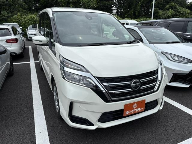 セレナ 2.0 XV 禁煙車 社外ナビ バックカメラ