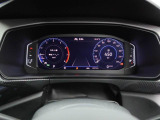 デジタルメータークラスター【Digital Cockpit Pro】付き車両。メーター内にナビゲーションが表示されます。