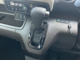 インパネシフトのオートマチック車です。
