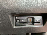 場所を取らず、見た目もスッキリとしたビルトインタイプのETC車載器です!