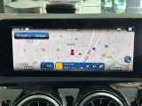 バックカメラにより駐車時の後方確認も楽にできます。
