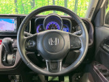 【ステアリングスイッチ】運転中、前方から目線をそらすことなく、オーディオ等の操作が可能な便利機能!安心&快適なドライブを演出してくれます♪