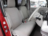 【内装】スペーシアの車内です♪もちろん、フロアマットもついてますよ〜!