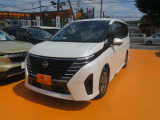 左前からの画像です!当店でしたら、車両販売、買取、車検、点検、一般整備、鈑金、任意保険、その他お車の事でしたらトータルサポート致します!