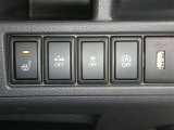 【シートヒーター搭載】シートを温めてくれる暖房機器です!長時間座っていると負担が掛かりやすい背中や腰、または冬場の寒い日に冷えやすい脚部に快適なぬくもりを♪