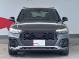 Audiの象徴であるシングルフレームグリルをよりワイドで低くシャープなデザインとすることでワイド&ローのフォルムを協調しています。