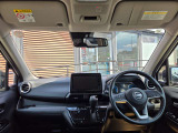 運転席周りの視界もよくハンドルも軽い取り回しなのですごく運転がしやすい車です。