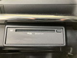 ダッシュボード内のDVDプレイヤー。オプション品ですが装着されています!!