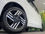 【純正14インチアルミホイール】外観にマッチした純正アルミホイールを装着しております。各種社外アルミホイールや、スタッドレスタイヤも取扱いしております。是非ご相談ください♪