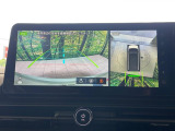 【アラウンドビューモニター】専用のカメラにより、上から見下ろしたような視点で360度クルマの周囲を確認することができます☆死角部分も確認しやすく、狭い場所での切り返しや駐車もスムーズに行えます。