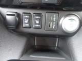 シートヒーター付いています。(運転席・助手席)