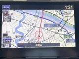 純正メモリーナビがついています。CD、DVD、Bluetoothオーディオ、フルセグが視聴できます。