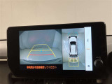 【バックカメラ】あると便利なバックカメラ装備!駐車時に後方がリアルタイム映像で確認できます。立体駐車場や夜間の車庫入れ時に大活躍!運転スキルに関わらず、今や必須となった装備ですね♪