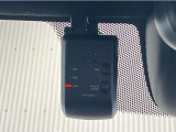 純正ドライブレコーダーを装着しています♪高画質、高機能で、毎日の運転に安心をプラスします!しっかり、録画できるマストアイテムです♪