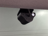 【ドライブレコーダー】映像・音声などの運転中の記録を残します。事故などを起こした起こされた時の証拠になりえますので、もしも時でも安心ですね。