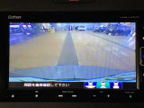 【バックカメラ】運転が苦手な方も車庫入れラクラクです!ギアをリバースに入れれば自動的に切り換わりますので、面倒な操作は不要です♪狭い駐車場もお車を傷つけず安心ですね!