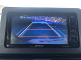 ★バックモニター★後退時に車両の後ろ側を画面に表示します。車庫入れなどでバックする際に後方確認ができ便利です。車庫入れが苦手な人もこれで安心。