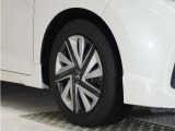 認定中古車では、厳しいHonda認定基準をクリアした厳選されたHonda認定中古車のみ、取り扱っております。「ご購入前の安心」「納車後の信頼」を車両と一緒に提供しております。