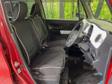 運転席シート廻りは使用感も少なく、良好な状態となっています。丁寧に使われていたことがよくわかりますね。