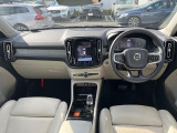 XC40 B4 AWD インスクリプション 4WD 