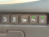 【プリクラッシュセーフティシステム】進路上の車両や歩行者を前方センサーで 検出し、衝突の可能性が高いとシステムが判断したときに、警報やブレーキ力制御により運転者の衝突回避操作を補助します!