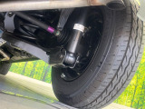 お車を安心してお乗りいただく為には、足回りの定期点検が欠かせません。サービスサポート(有償保証)では無料点検もご提供しており、安心のカーライフをお過ごしいただけるサポート体制が整っています。