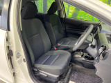 ドライバーによって運転しやすいポジションは異なり、あの車はどうなのか不安なこともありますよね。気になるお車は店頭で乗り込んでご確認いただけます♪