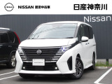 セレナ・1.4 e-POWER ハイウェイスター V 8人乗り 2WD 入荷致しました!外装色はプリズムホワイト(3P)〈#QBE〉です♪