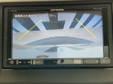 バックカメラ付きで後方の確認も安心です!スムーズな駐車・車庫入れをサポートいたします!