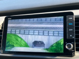 TV付きの車となっております。送迎時の待ち時間などとてもお役に立ちます。