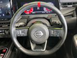 【純正革巻きステアリング】上質な革を使用することで、手にしっかり馴染みとても運転しやすいハンドルです♪