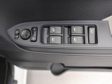 当社は購入後のアフターケアを大切にしております。納車後、1ヶ月無料点検、半年ごとにあんしん点検、12ヶ月法定点検の誘致をします。また車検までの点検をセットにした『ワンダフルパスポート』を販売中です。