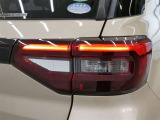 LEDテールライトです。省電力、高輝度のLEDは明るく照らすので夜間運転時の視認性を高めます。スタイリッシュな見た目で細かいところもこだわりたいあなたに!