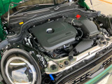 当社BMW認定中古車は全車保証付きでございます。また保証料金や整備費用はお見積書内の諸費用・税金に追加計上する事はございません。認定中古車保証付きのお支払総額でお見積りご依頼の上、他店とお比べください