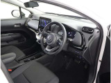 見通しのよいすっきりとした視界で、誰でも運転しやすいです。運転のしやすさは疲れにくさにも繋がりますよ♪
