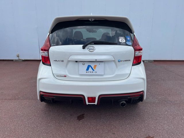 日産 ノート 1.2 e-POWER NISMO の中古車詳細 (94,700km, ブリリアント