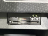 【ETC】高速道路の料金所をストレスなく通過!話題のスポットやサービスエリアに多い「スマートIC」利用時は必須のアイテムです。当店でセットアップを実施、ご納車当日からすぐにご利用いただけます!