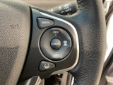 【アダプティブ・クルーズ・コントロール】予め設定した車速内でクルマが自動的に加減速。 前走車との適切な車間距離を維持しながら追従走行し、高速道路でのドライバーの疲労を軽減してくれる嬉しい機能付♪