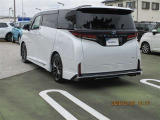 自動車任意保険・au 新規・機種変更やTS3カードも取り扱っております。auのデータ移行は無料で行っております。