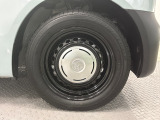 お車をお探しのお客様、ご購入までの流れや疑問点など一つ一つ丁寧にご説明させていただきます。 お客様にご納得頂ける一台を一緒にお探しさせて頂ますので、当店へ是非お越しください!